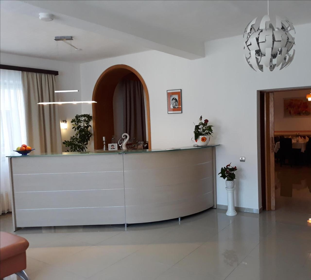 Hotel Luca Betzenstein Dış mekan fotoğraf