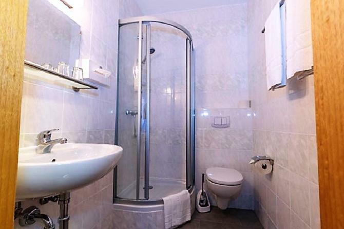 Hotel Luca Betzenstein Dış mekan fotoğraf